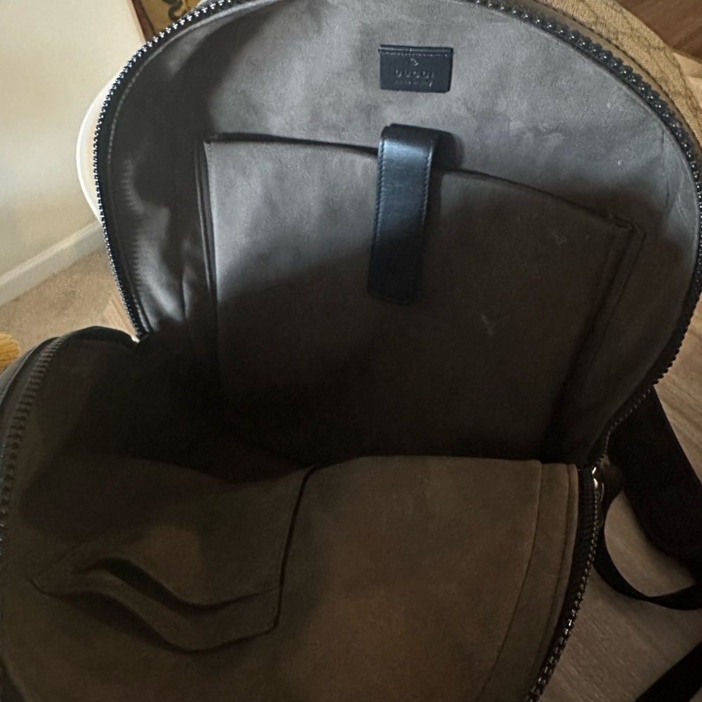 Gucci Backpack - Picture 4 of 4
